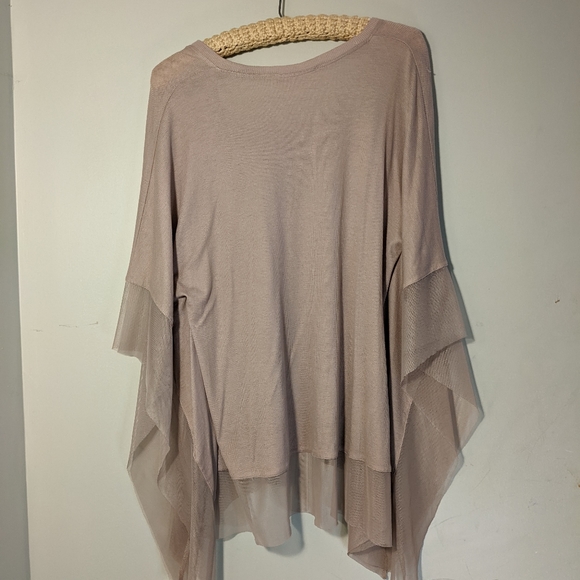 Philosophy Asymmetrical Dolman Ruffle Top Small - Picture 2 of 6